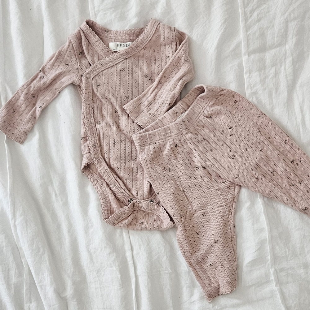 Colored Organics Kimono Baby Set